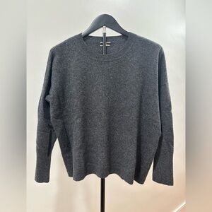266. J Crew Charcoal Crewneck 100% Cashmere Sweater